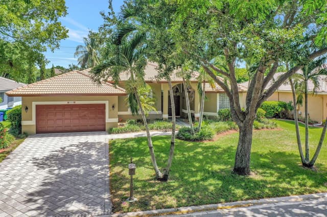6420 NW 41st Street, Coral Springs FL 33067 - Coral Springs, FL - Photo 6