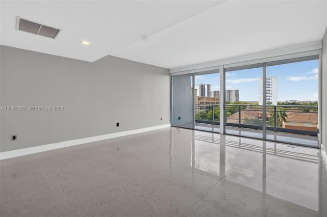 2950 NE 188th St # 406, Aventura FL 33180 - Aventura, FL - Photo 7