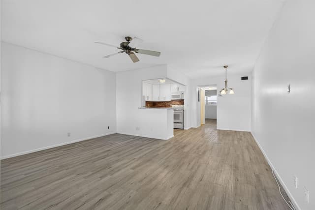 100 Shore Court # 307, North Palm Beach FL 33408 - North Palm Beach, FL - Photo 4