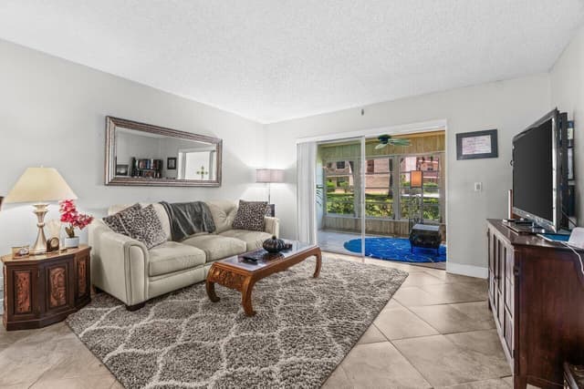 14721 Bonaire Boulevard # 101, Delray Beach FL 33446 - Delray Beach, FL - Photo 7