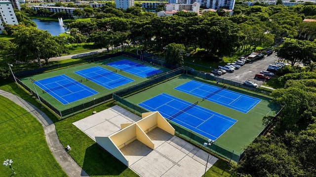 2322 S Cypress Bend Drive # 311, Pompano Beach FL 33069 - Pompano Beach, FL - Photo 3