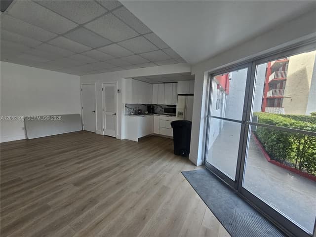 1750 W 46th St # 518, Hialeah FL 33012 - Hialeah, FL - Photo 6