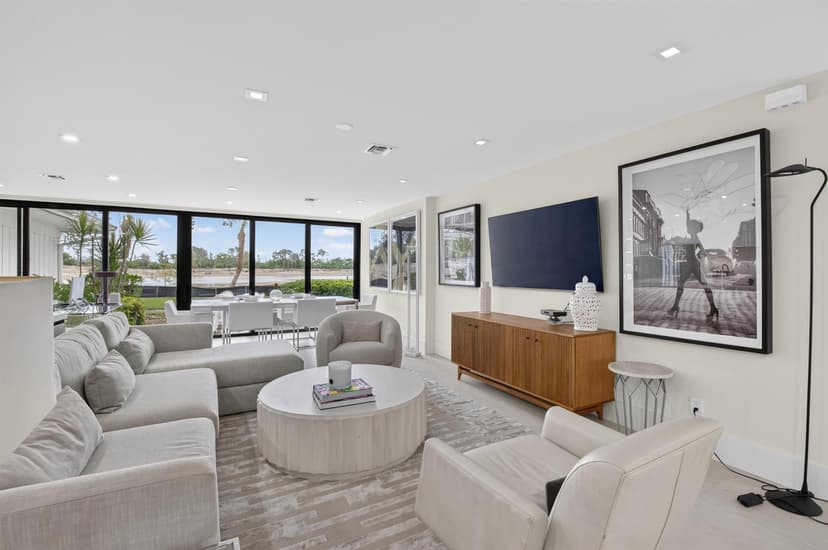 403 Bridgewood Court, Boca Raton FL 33434