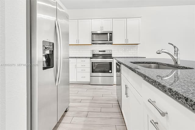 4164 Ficus St, Hollywood FL 33021 - Hollywood, FL - Photo 7