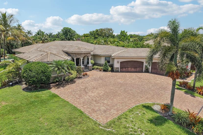 2130 SW 113th Avenue, Davie FL 33325