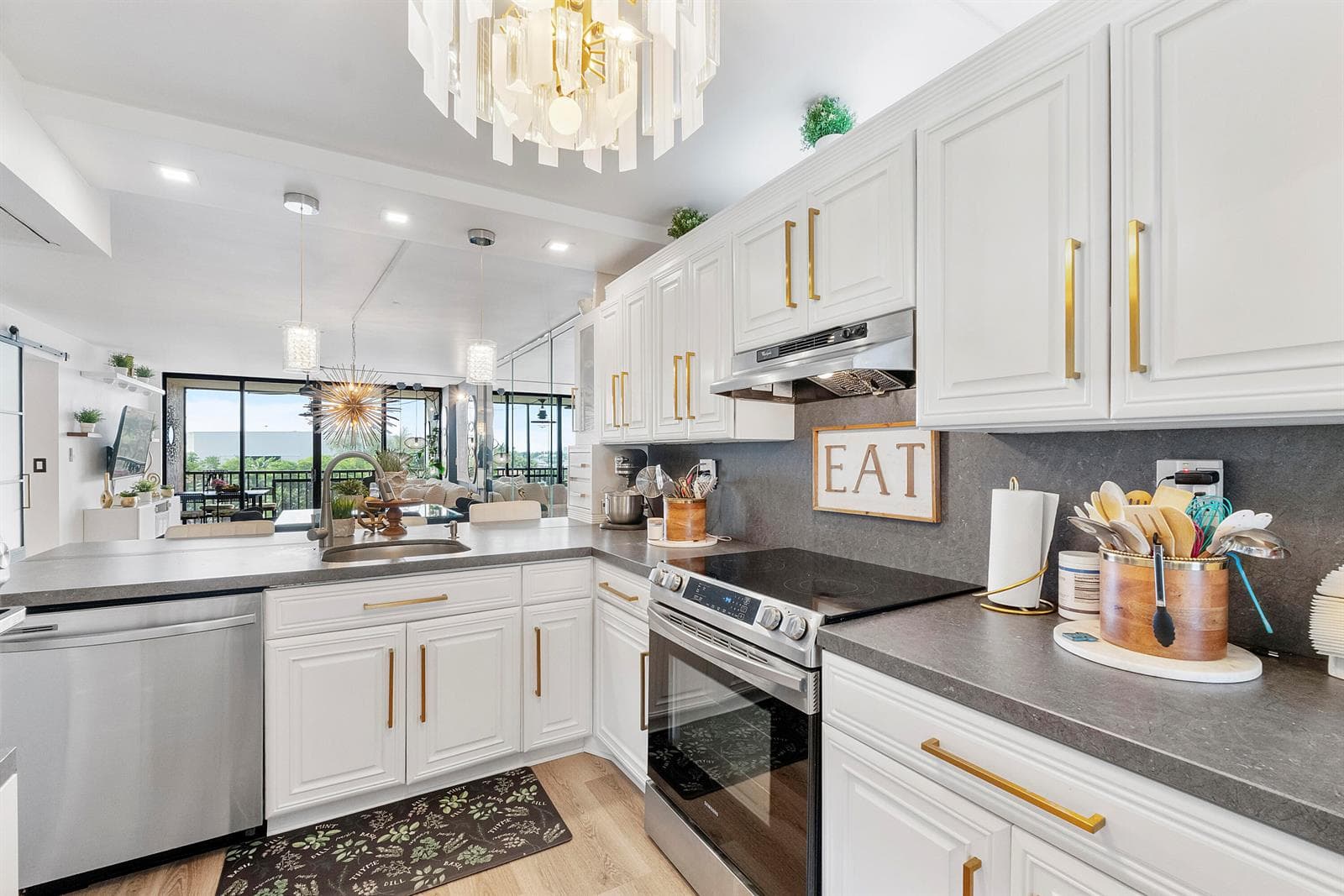 13 Royal Palm Way # 5030, Boca Raton FL 33432
