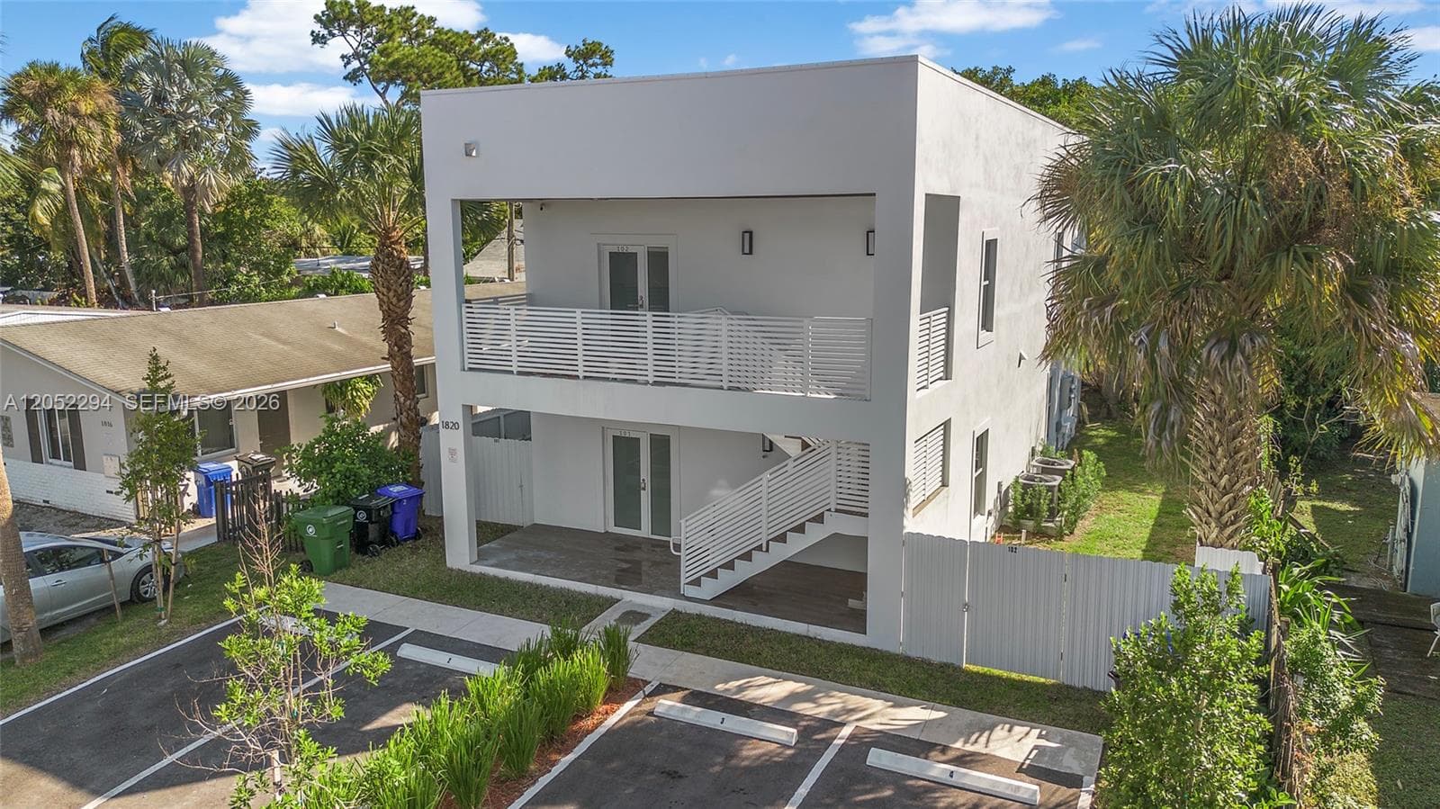 1820 SW 9th St, Fort Lauderdale FL 33312