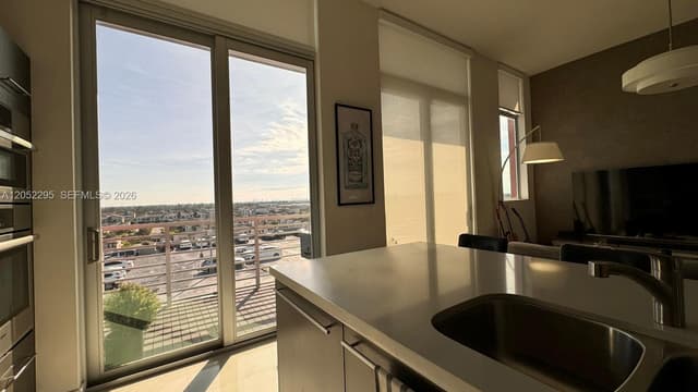 7875 NW 107th Ave # 812, Doral FL 33178 - Doral, FL - Photo 4