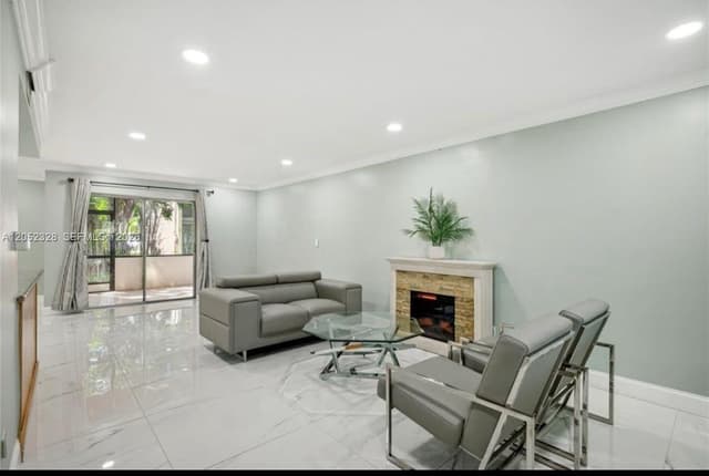 3311 Mallard Close # 51, Pompano Beach FL 33064 - Pompano Beach, FL - Photo 4