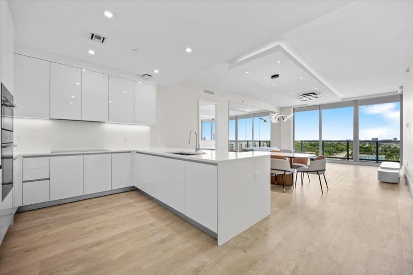 220 Lake Shore Drive # 917, Lake Park FL 33403