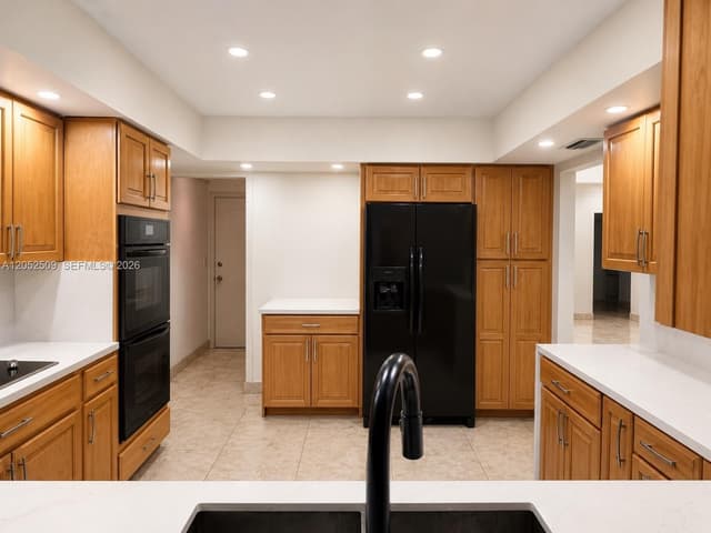 3710 N 54th Ave, Hollywood FL 33021 - Hollywood, FL - Photo 5