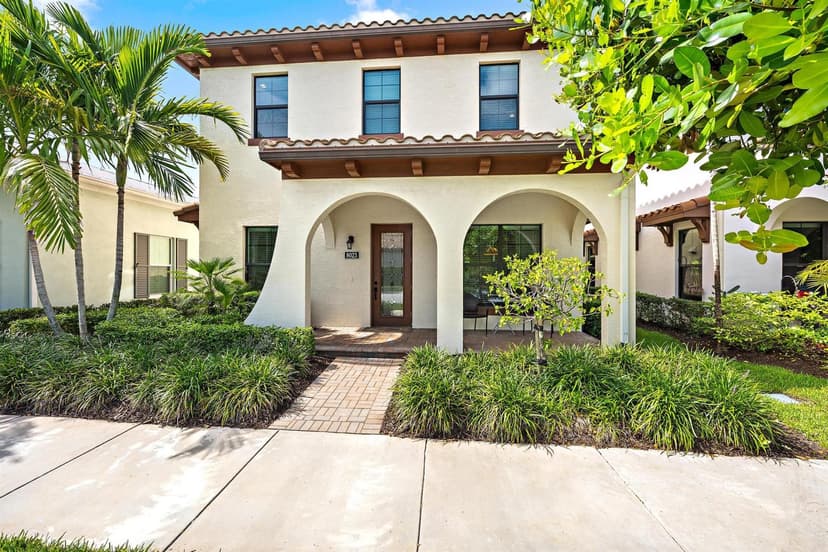 8023 Hobbes Way, Palm Beach Gardens FL 33418