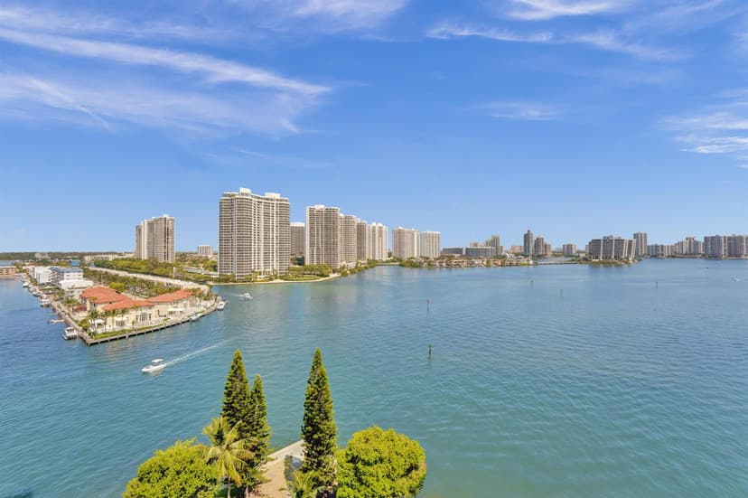 301 174th Street # 1401, Sunny Isles Beach FL 33160