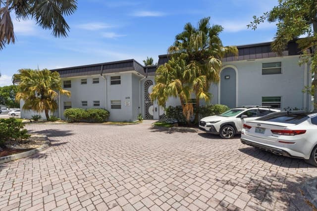 1470 N Dixie Highway # 43, Fort Lauderdale FL 33304 - Fort Lauderdale, FL - Photo 2
