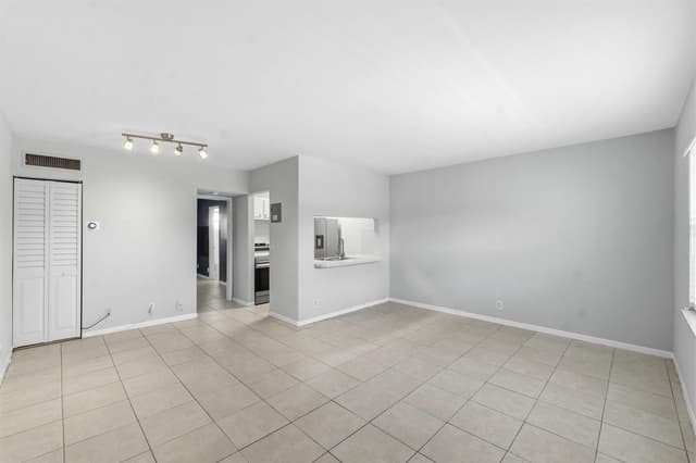 1470 N Dixie Highway # 43, Fort Lauderdale FL 33304 - Fort Lauderdale, FL - Photo 3