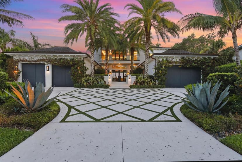 18714 Rio Vista Drive, Jupiter FL 33469