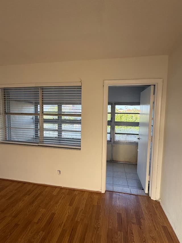 1310 NW 43rd Avenue NW # 308, Lauderhill FL 33313 - Lauderhill, FL - Photo 3