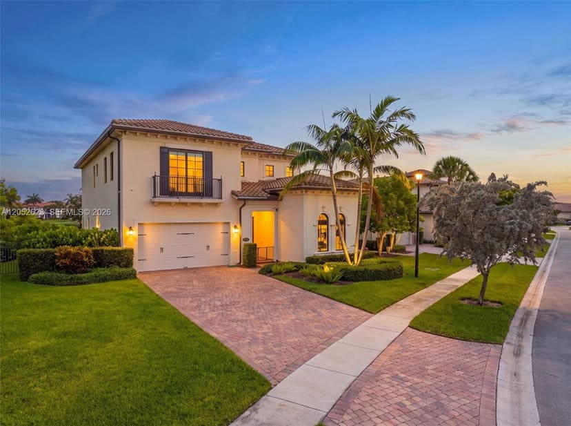 11326 SW 12th St, Pembroke Pines FL 33025