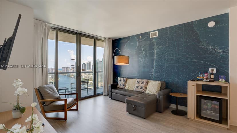 2602 E Hallandale Beach Blvd # R2404, Hallandale Beach FL 33009