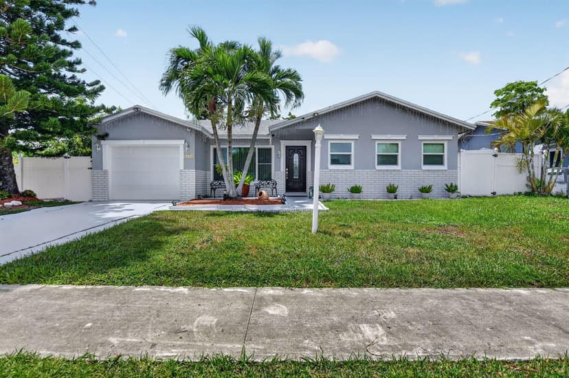22305 SW 57th Avenue, Boca Raton FL 33428