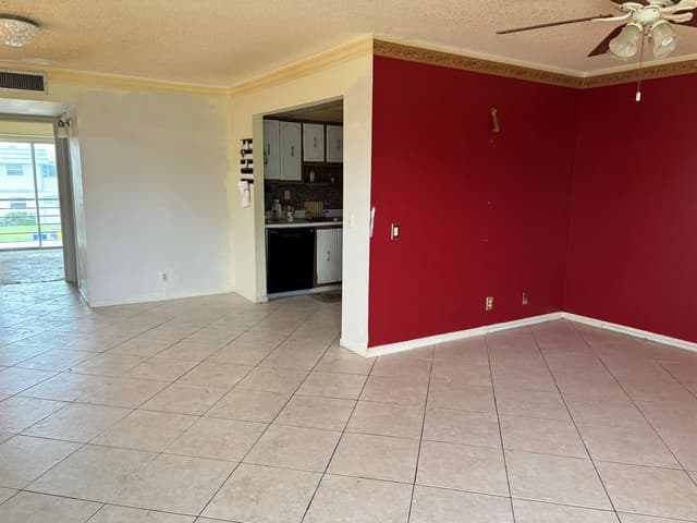 793 FLANDERS Q, Delray Beach FL 33484 - Delray Beach, FL - Photo 2