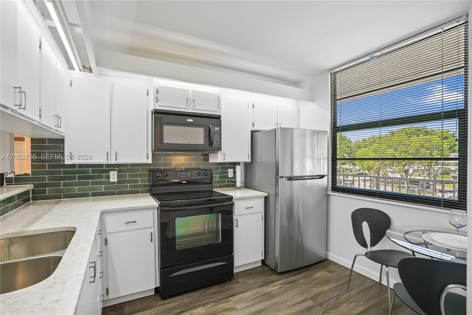 3516 Whitehall Dr # 301, West Palm Beach FL 33401 - West Palm Beach, FL - Photo 1