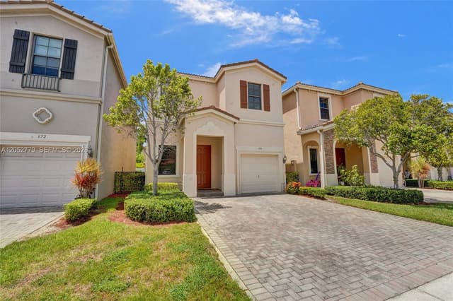 650 NE 191st Ter, Miami FL 33179 - Miami, FL - Photo 2