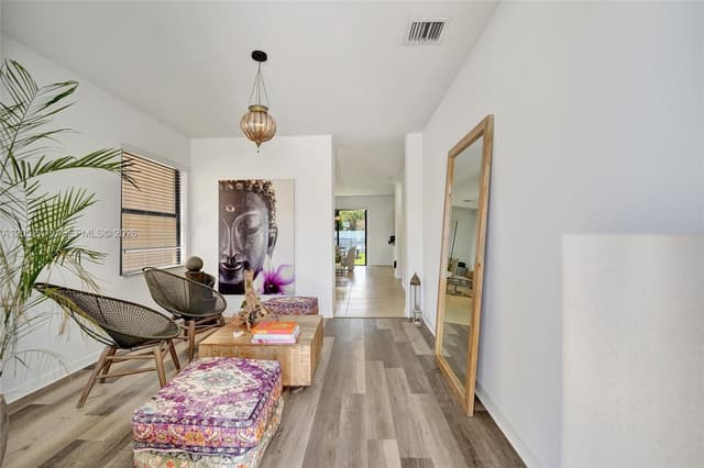 650 NE 191st Ter, Miami FL 33179 - Miami, FL - Photo 4