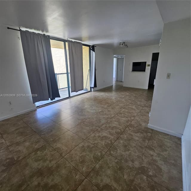 11790 SW 18th St # 3, Miami FL 33175 - Miami, FL - Photo 7