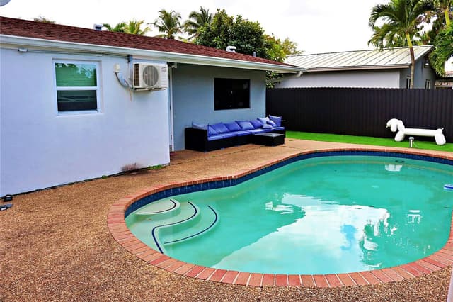 2704 CANAL Road, Miramar FL 33025 - Miramar, FL - Photo 6