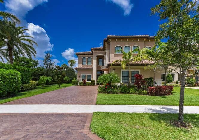 16751 PICARDY Way, Delray Beach FL 33446