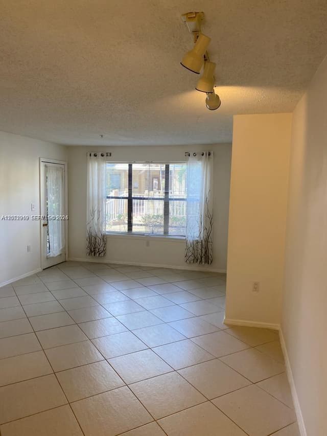 2307 N Congress Ave # 16, Boynton Beach FL 33426 - Boynton Beach, FL - Photo 4