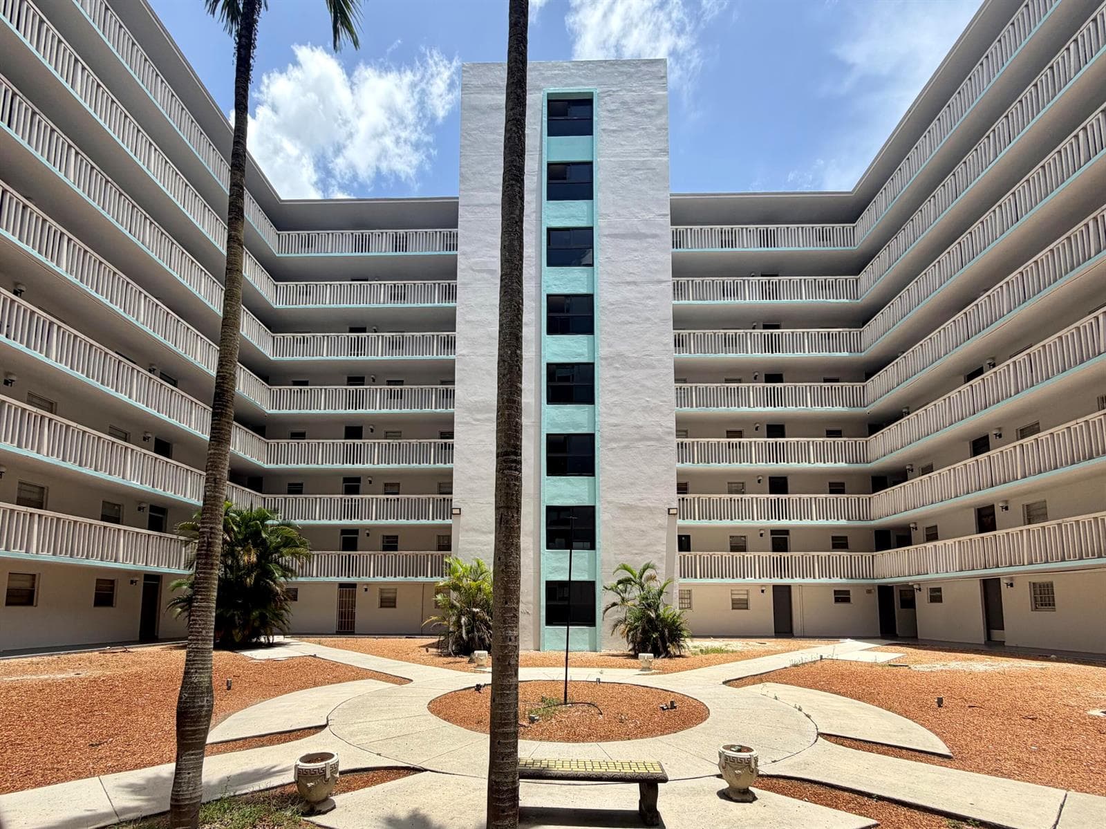 15600 NW 7th Avenue # 303, Miami FL 33169 - Miami, FL - Photo 1