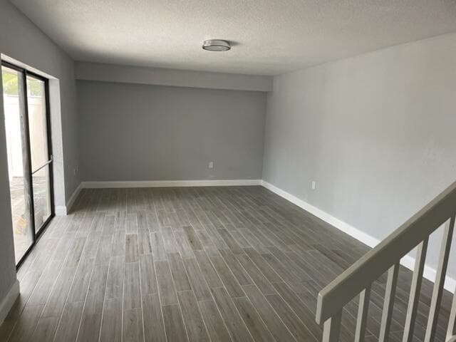 6905 69th Way, West Palm Beach FL 33407 - West Palm Beach, FL - Photo 2
