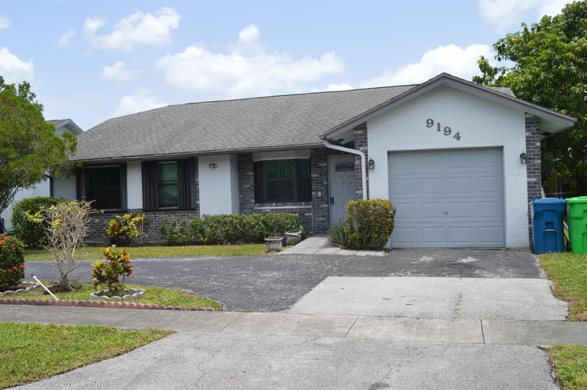 9194 NW 49TH Court, Sunrise FL 33351