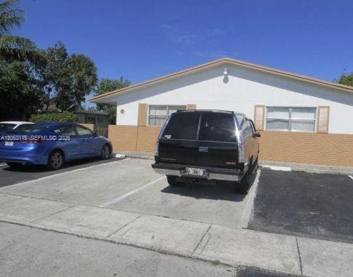 5311 NW 16th St, Lauderhill FL 33313