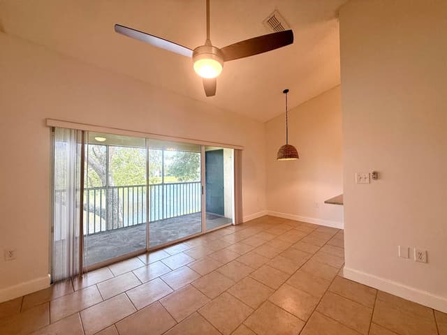 7206 Glenmoor Drive, West Palm Beach FL 33409 - West Palm Beach, FL - Photo 5