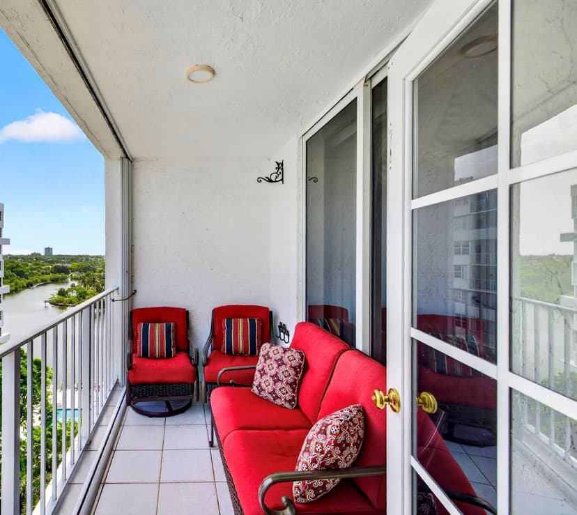 1160 N Federal Highway # 1017, Fort Lauderdale FL 33304