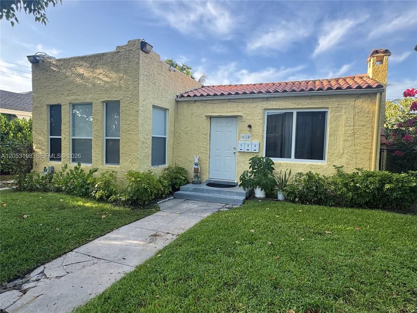 618 30th St, West Palm Beach FL 33407