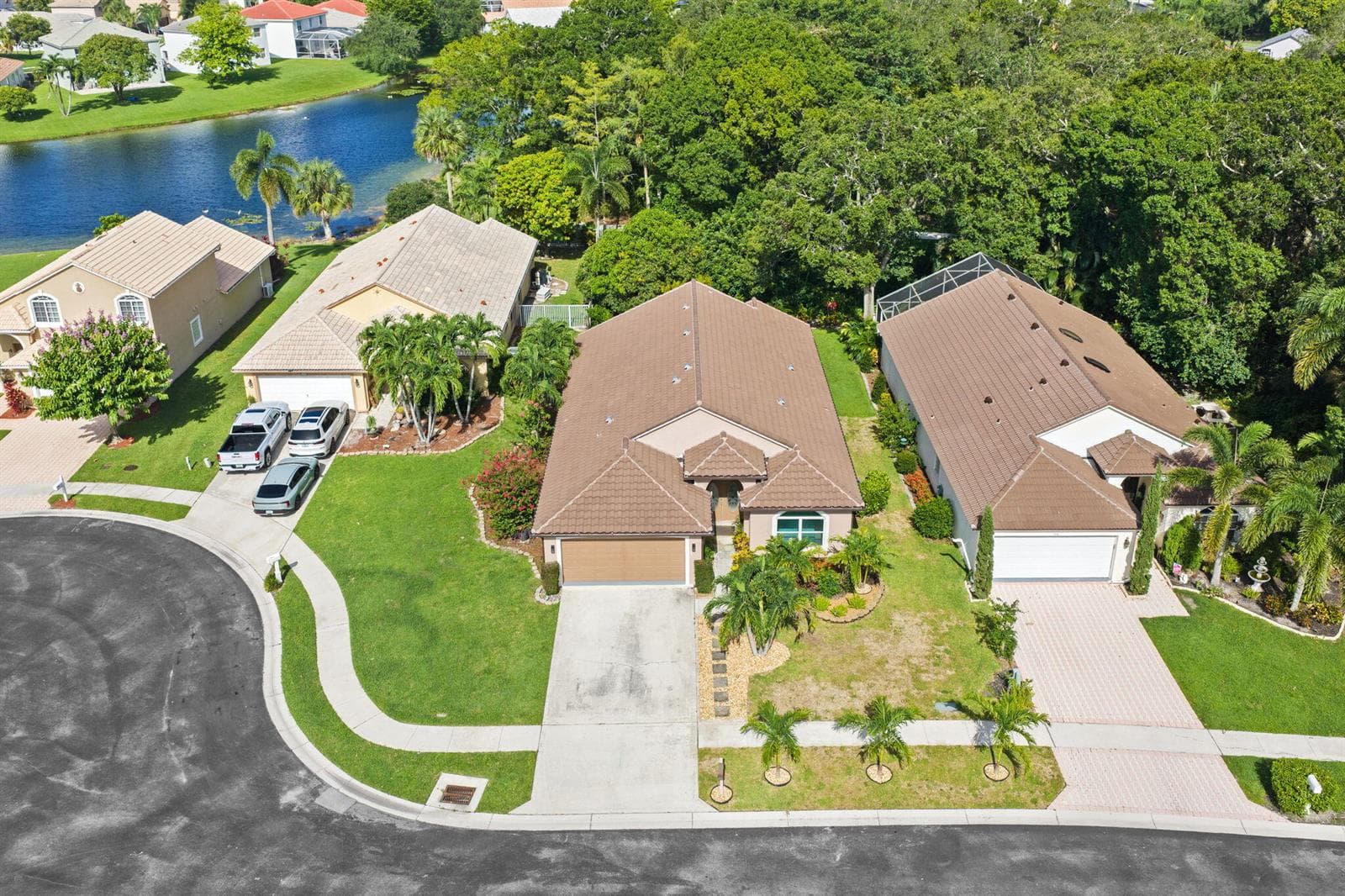 1842 OAK BERRY Circle, Wellington FL 33414