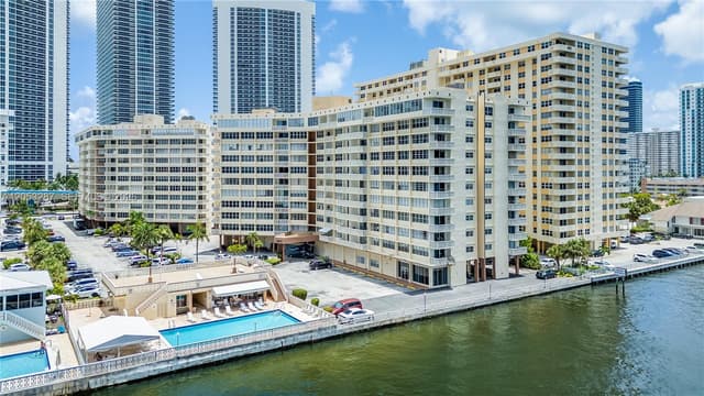 1825 S Ocean Dr # 504, Hallandale Beach FL 33009 - Hallandale Beach, FL - Photo 5