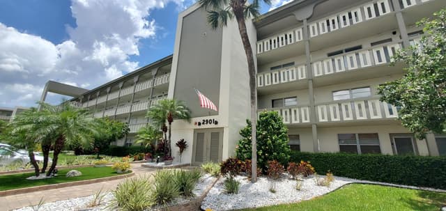 2901 VICTORIA Circle # F2, Coconut Creek FL 33066 - Coconut Creek, FL - Photo 2