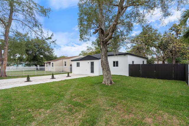 1305 Dunad Avenue, Opa-Locka FL 33054 - Opa-Locka, FL - Photo 3