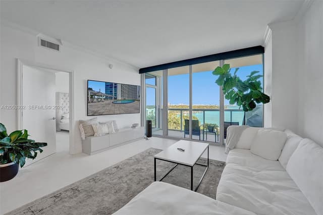 601 NE 36th St # 811, Miami FL 33137 - Miami, FL - Photo 3