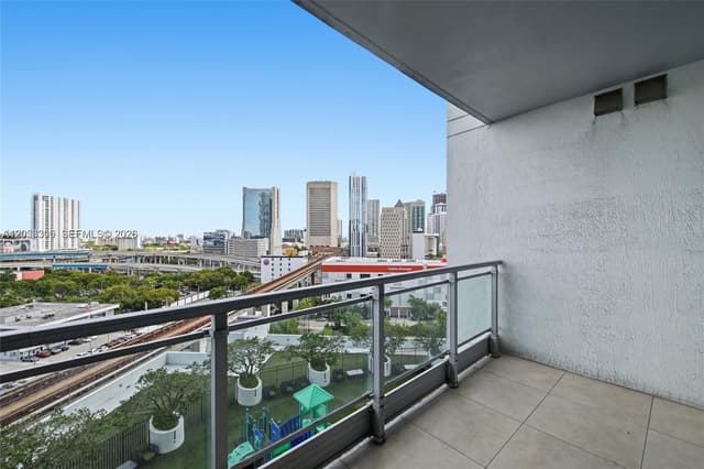 90 SW 3rd St # 1409, Miami FL 33130 - Miami, FL - Photo 5