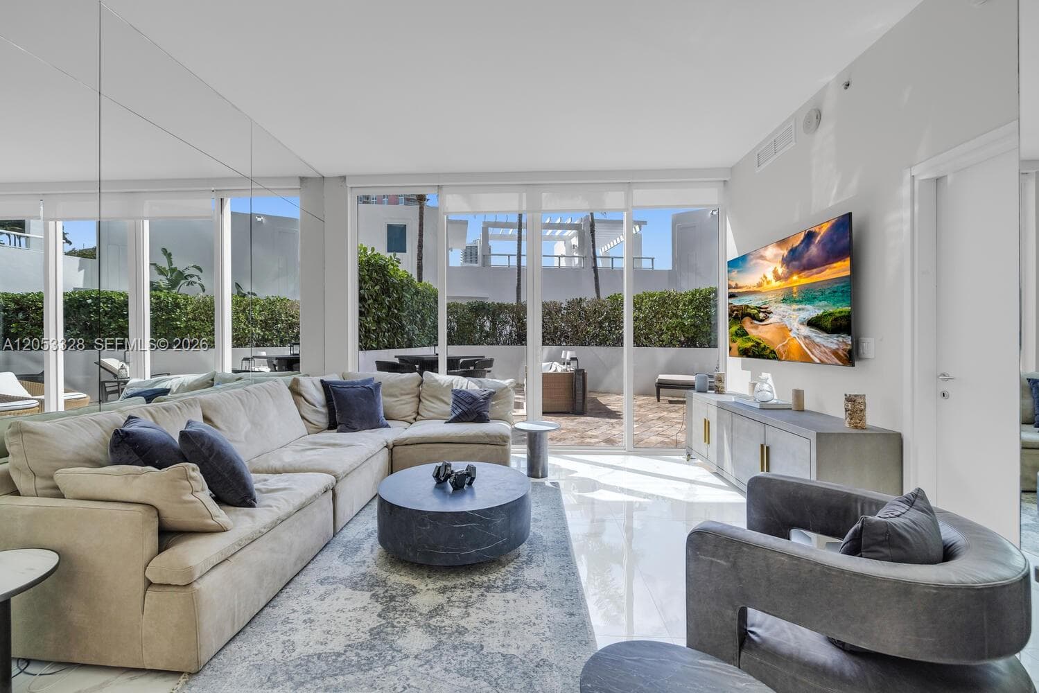 50 S Pointe Dr # 510, Miami Beach FL 33139