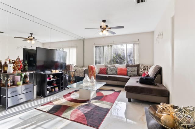 3246 NW 102nd Terrace # f, Coral Springs FL 33065 - Coral Springs, FL - Photo 3