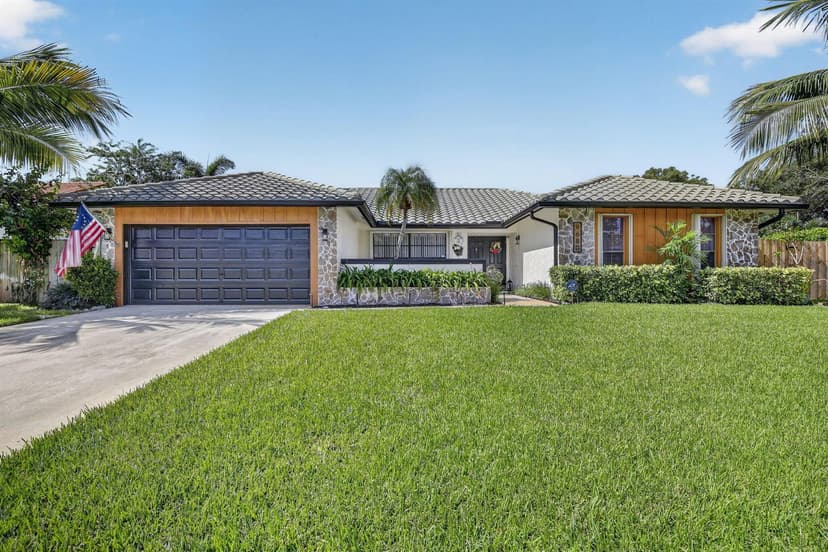 9680 NW 10th Court, Plantation FL 33322