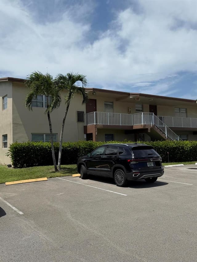 7405 W Atlantic Boulevard # 201, Margate FL 33063 - Margate, FL - Photo 2