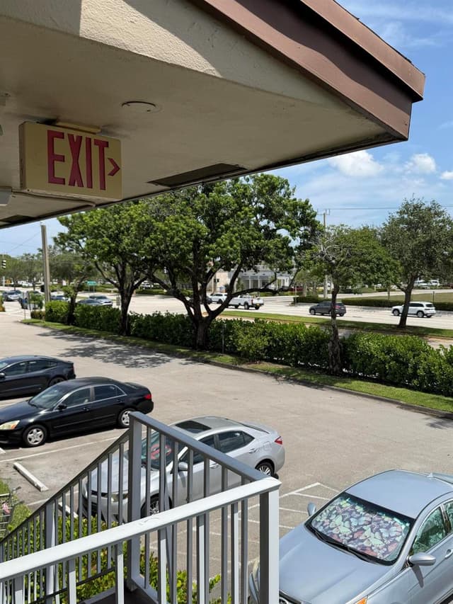 7405 W Atlantic Boulevard # 201, Margate FL 33063 - Margate, FL - Photo 4